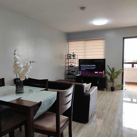 Ri'S One Oasis W Free Pool Back Of Sm City Mall Davao Stadt Zimmer foto