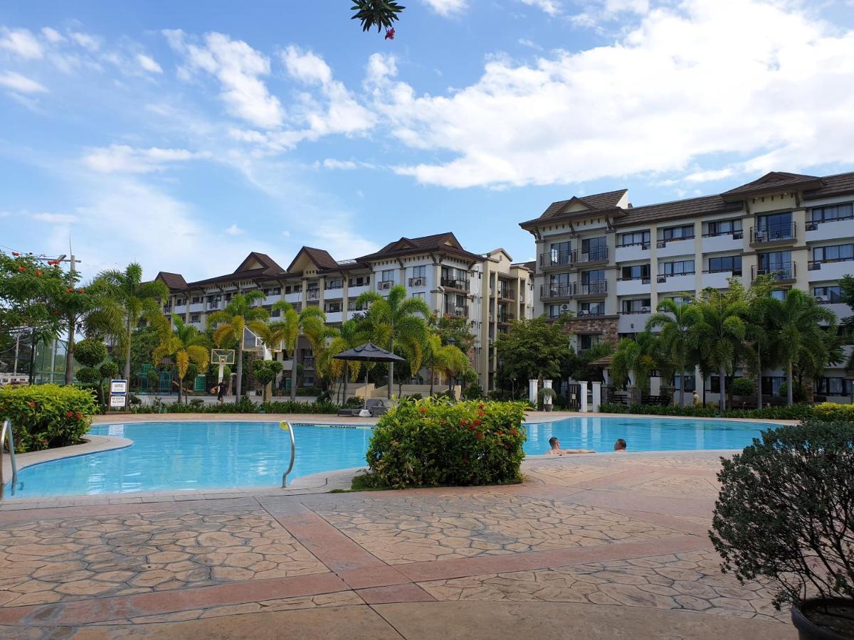 Ri'S One Oasis W Free Pool Back Of Sm City Mall Davao Stadt Exterior foto