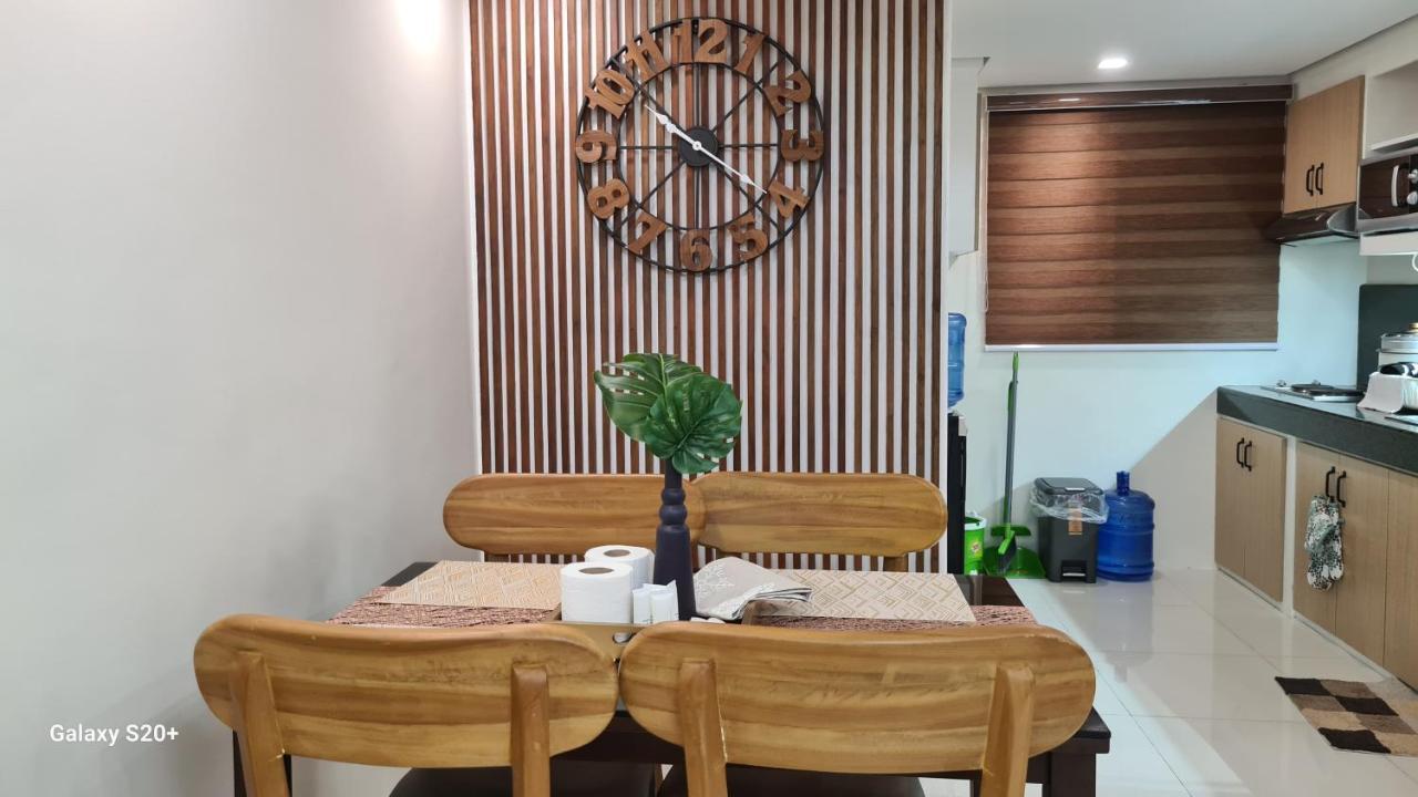 Ri'S One Oasis W Free Pool Back Of Sm City Mall Davao Stadt Exterior foto